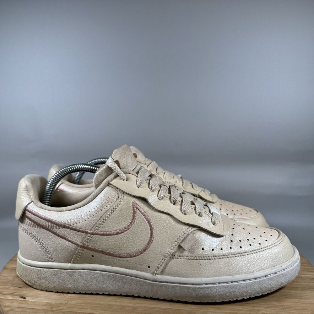 Nike Court Vision Low Top Premium Sneakers‎ Womens Size 10 Tan White DM0838-200